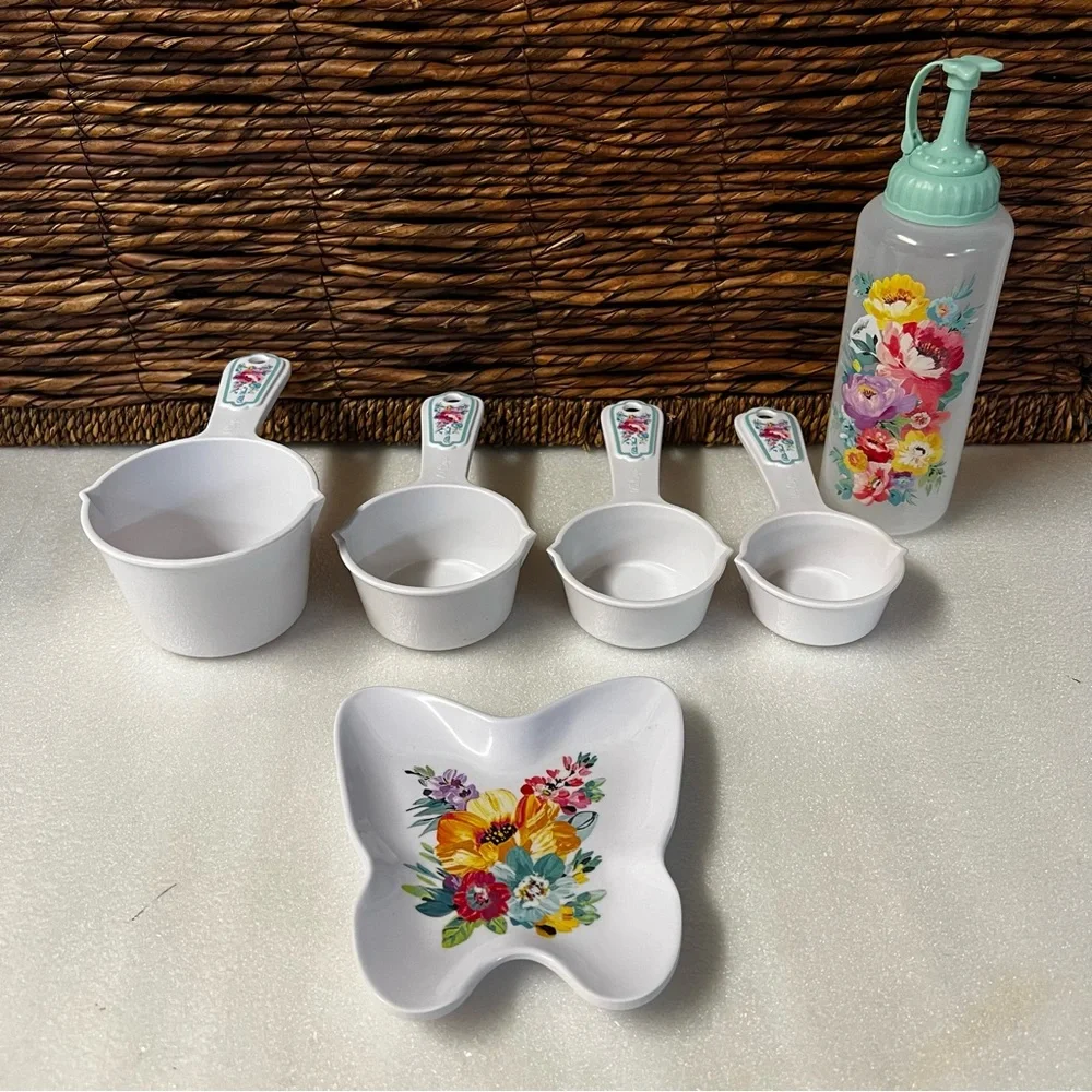 Pioneer Woman Spring Bouquet Set: Measuring Cups, Spoon Rest, Squeeze Bottle